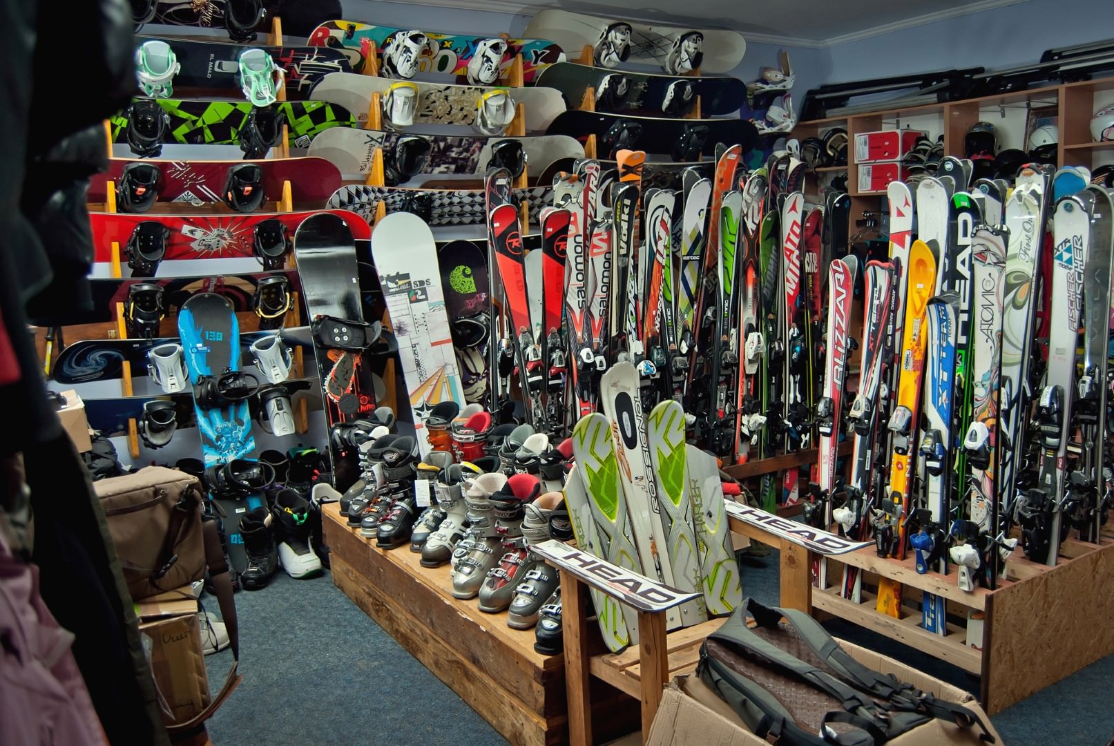 Where to Buy Used Snowboards and What to Look Out For